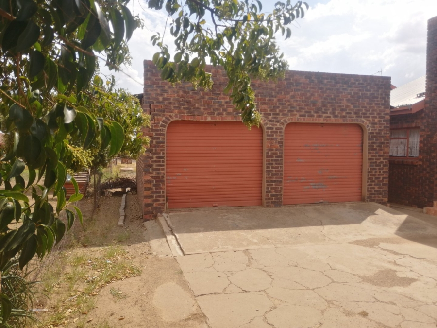 3 Bedroom Property for Sale in Botshabelo Free State